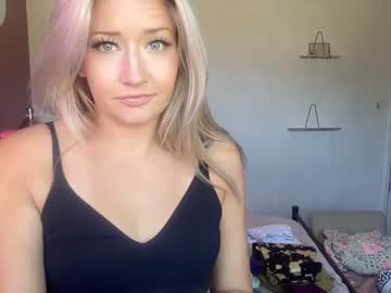 webcam girl ameliabeverly live cam image #1800987