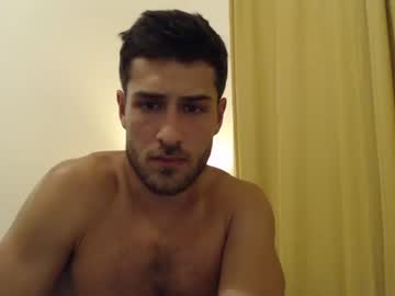 webcam man yoooups live cam image #1871280