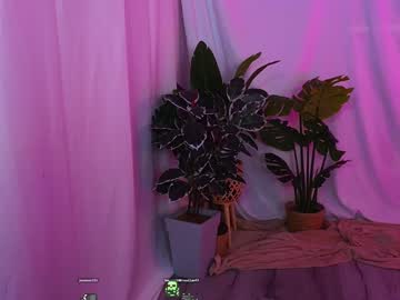 webcam girl alisia_spinnet live cam image #11003650