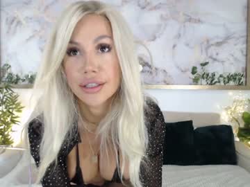 webcam girl marrylouanne live cam image #3574804