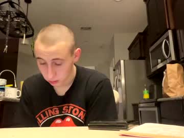 webcam man holdthesausagehostage live cam image #5713747