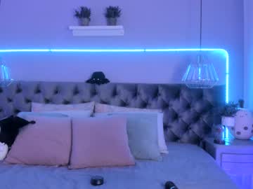 webcam girl naomii_soto live cam image #11906270