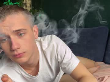 webcam man mason_diaz live cam image #9044766