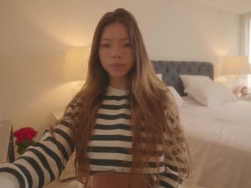 webcam girl emma_lu1 live cam image #12584145