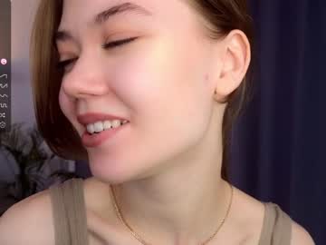webcam girl lil_babe_ live cam image #7476256