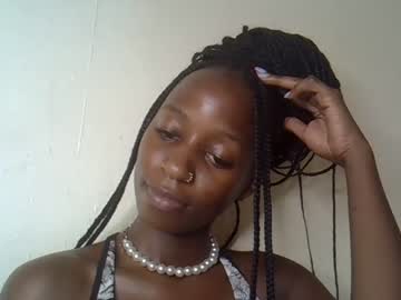 webcam girl lovela_nay live cam image #5246210