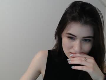 webcam girl tart_strawberry live cam image #4631889