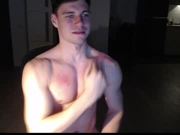 webcam man _alexanderwilliams live cam image #8419245