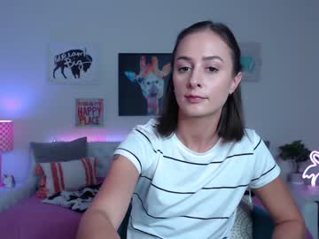 webcam girl holihurricane live cam image #3328011