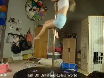 webcam girl iris_world live cam image #12785155