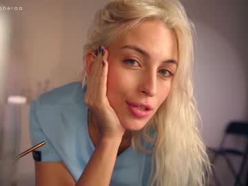 webcam girl artmosphera live cam image #6037779