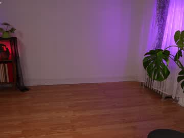 webcam girl alisonrouge live cam image #7499699