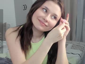 webcam girl riveting_magnet live cam image #8309967