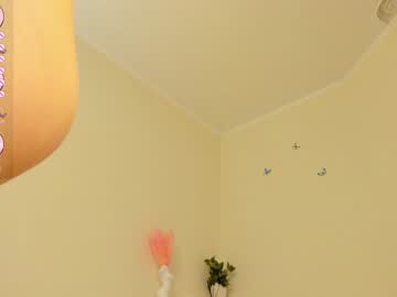 webcam girl molly__meow live cam image #9031359