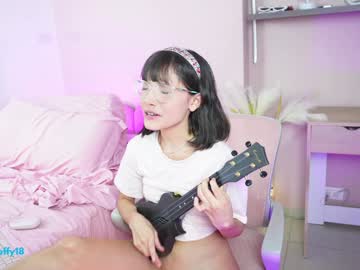 webcam girl little_effy18_ live cam image #10993122