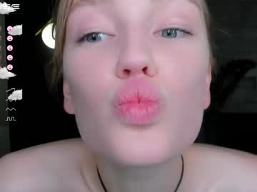 webcam girl marie_blue1 live cam image #2788000