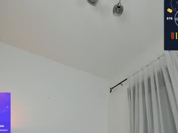 webcam girl roxxanne_rosso live cam image #10557755