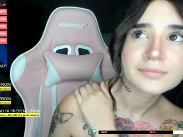 webcam girl sugar_troubl3 live cam image #2178705
