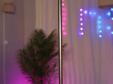 webcam girl kittycaitlin live cam image #8198894