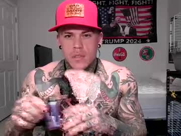webcam man tatteddaddy9000 live cam image #12222051
