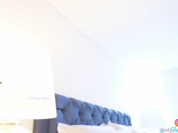 webcam girl emma_lu1 live cam image #2557511