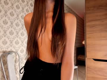 webcam girl amandamedrano live cam image #3982827