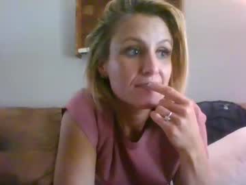 webcam girl iloveslots live cam image #2527381