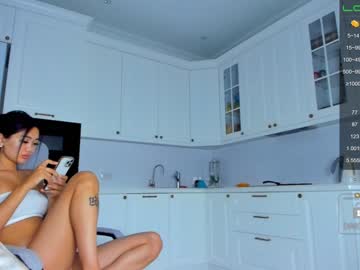 webcam girl miyong_7 live cam image #2542025