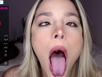 webcam girl one_more_cum live cam image #3518200