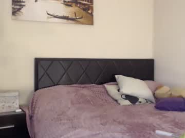 webcam girl hugetittiesgerda live cam image #4077779