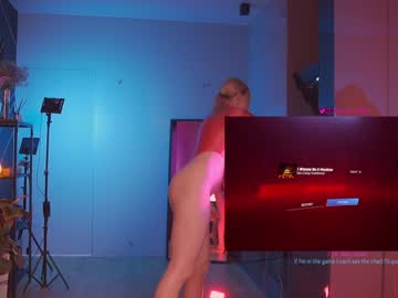 webcam girl bronnica live cam image #6417701