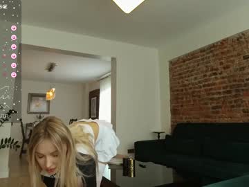 webcam girl kriss0leoo live cam image #8931871