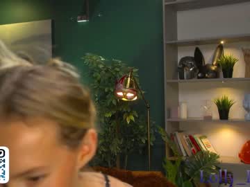 webcam girl lolly_bella_ live cam image #3664027