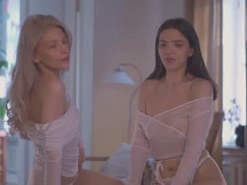 webcam girl _2strangers live cam image #9378075