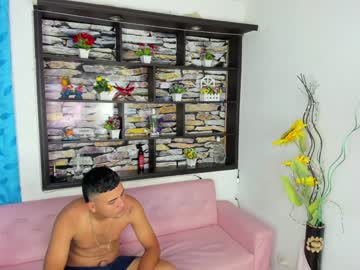 webcam couple mulan_sex19 live cam image #2018129