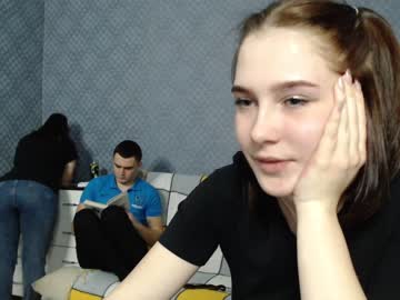 webcam couple renae_tom live cam image #1082983