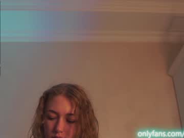 webcam girl _taylor_swift live cam image #645195