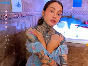 webcam girl nickyneck live cam image #6505190