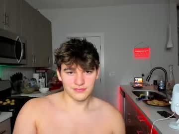 webcam man thejohnnystone live cam image #675066