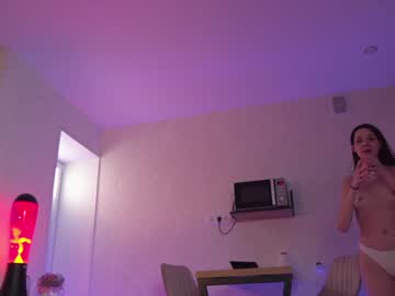 webcam girl kateuwugirl live cam image #10437319