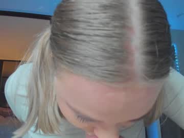 webcam girl viollasinzz live cam image #10103889
