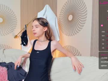 webcam girl happiness_call live cam image #6674168