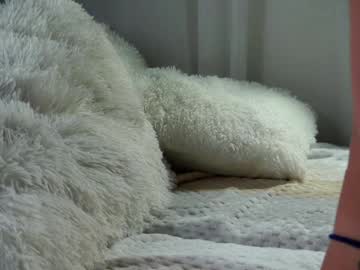 webcam girl a_whole_eternity live cam image #12512589