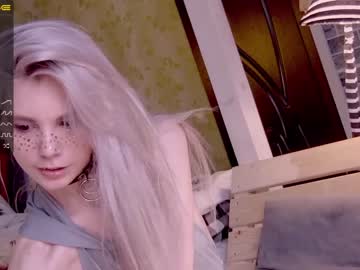 webcam girl careful_i_bite live cam image #2122829