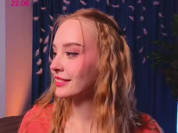webcam girl lissa_meooow live cam image #9733338