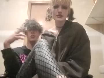 webcam couple bansheebb420 live cam image #9248787