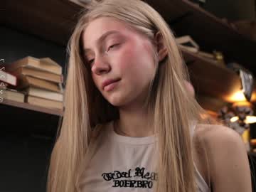 webcam girl kateharrise live cam image #11049551