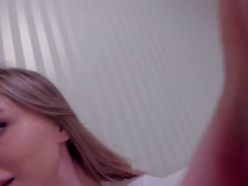 webcam girl aminaswan_ live cam image #2744627