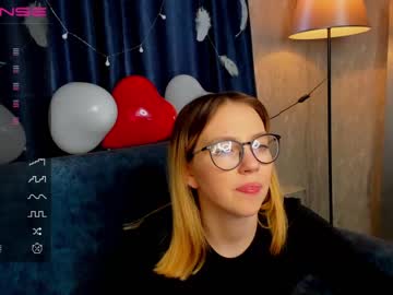 webcam girl amy_h0ney live cam image #5038946