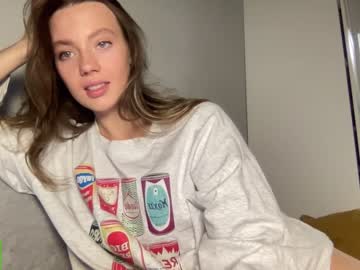 webcam girl angel_from_sky live cam image #8923527
